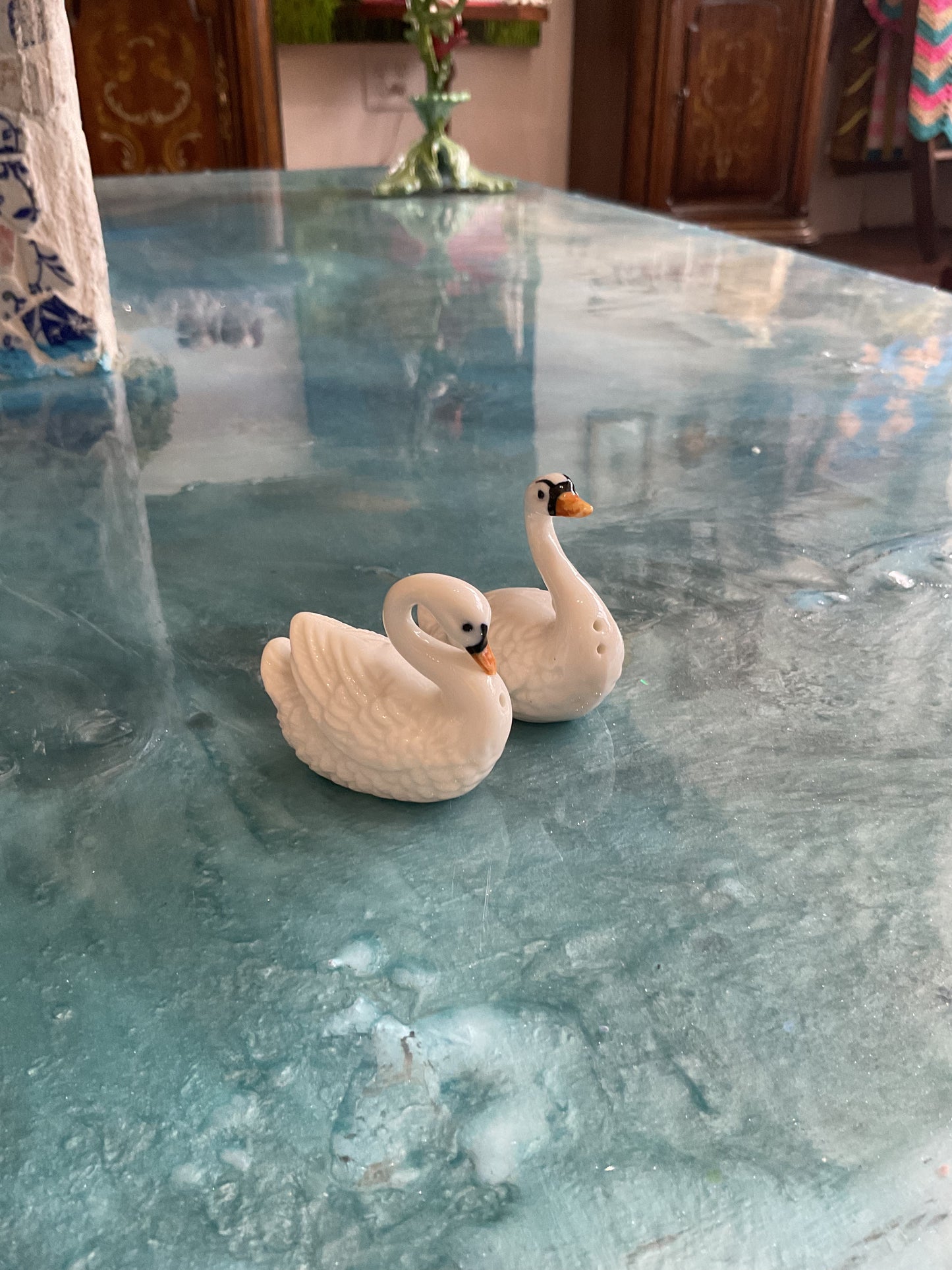 Swan Salt and Peper